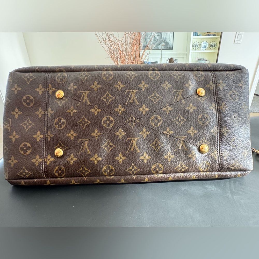 Brown Designer Tote Bag - Picture 14 of 17
